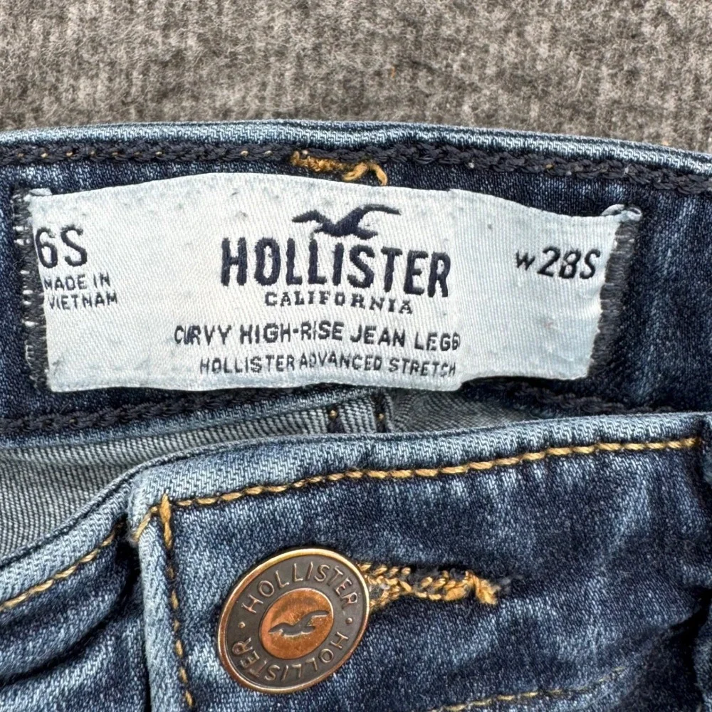 Hollister Curvy High-Rise Jean Legging Dark Wash Blue Advanced Stretch 6 skinny